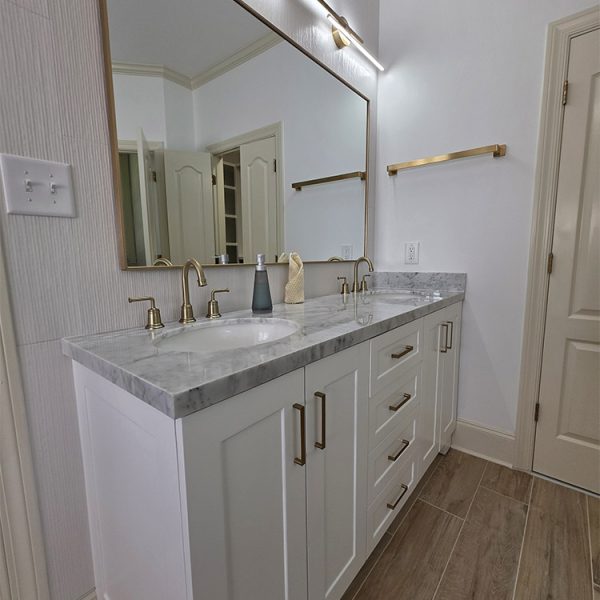 Lawrenceville bathcloset after 22